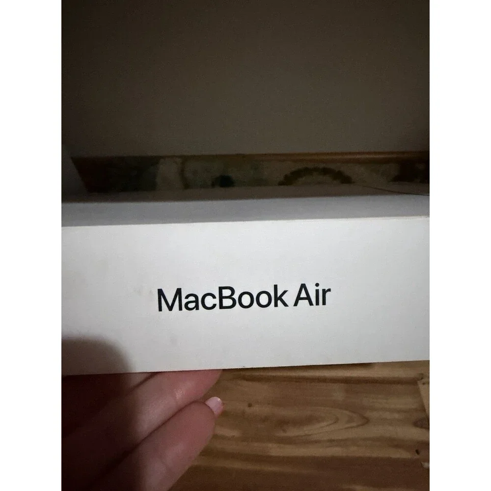 MacBook Air 13 Inch Hard Case And Keyboard Cover Green - Box Not Included